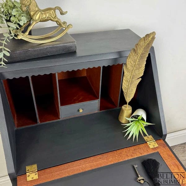 Queen Ann Writing Bureau | Vintage Walnut Burr Desk