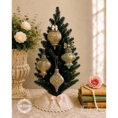 Redesign with Prima WINTER LUXE BLANKS Silicone Mould 5x10”