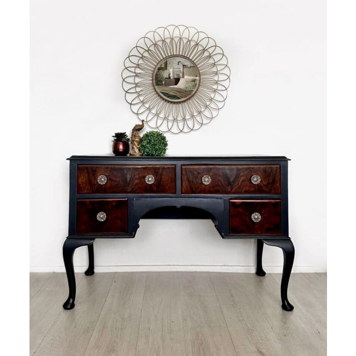 Vintage Queen Ann Dressing Table | Burr Walnut by Gracie’s