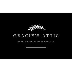 Vintage Queen Ann Dressing Table | Burr Walnut by Gracie’s