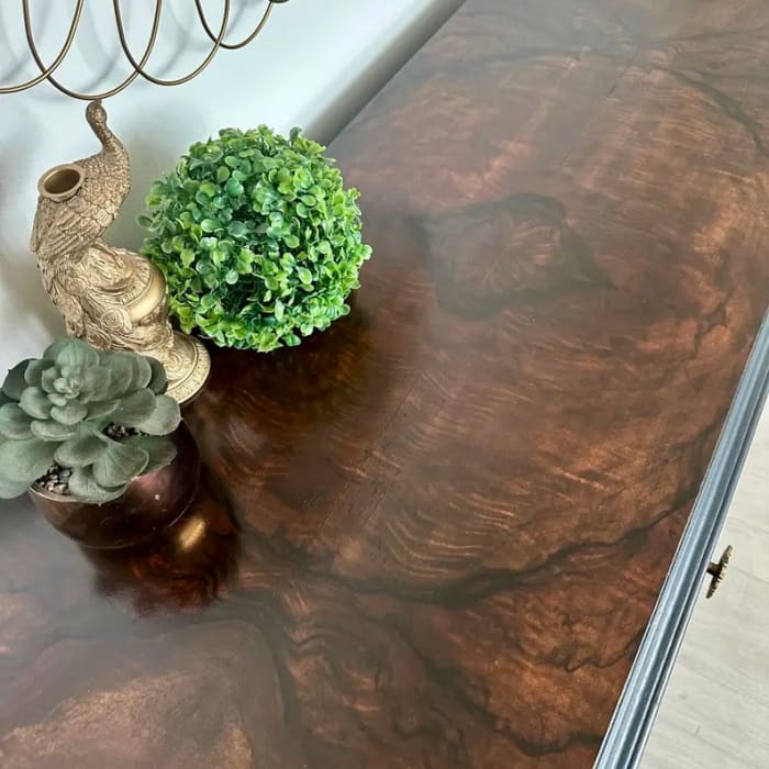 Vintage Queen Ann Dressing Table | Burr Walnut by Gracie’s