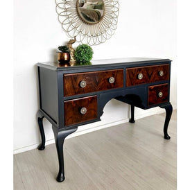 Vintage Queen Ann Dressing Table | Burr Walnut by Gracie’s