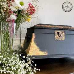 Dixie Shine in Gold by Dixie Belle Paint